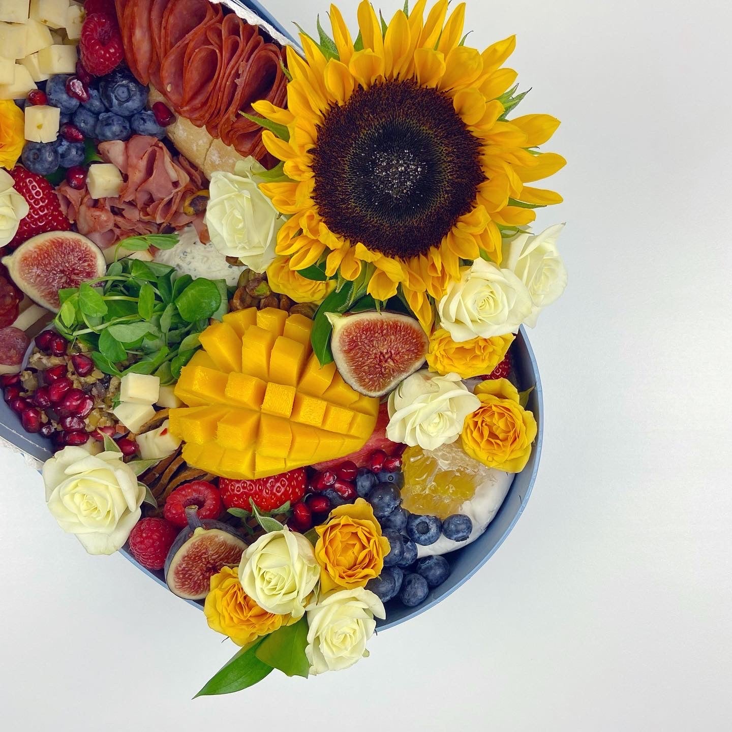 The Baby Bassinet Grazing Platter